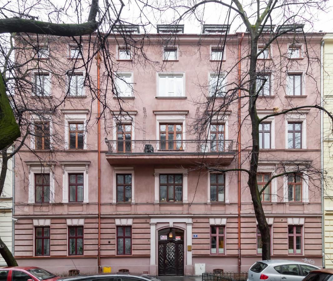 Househost Apartment: Bogusławskiego Street *